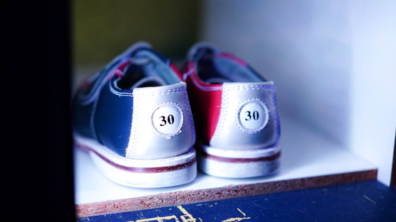 Bowlingschuhe  - Bowling Universum - Kriens - Dietlikon - Brütsch Social Media GmbH